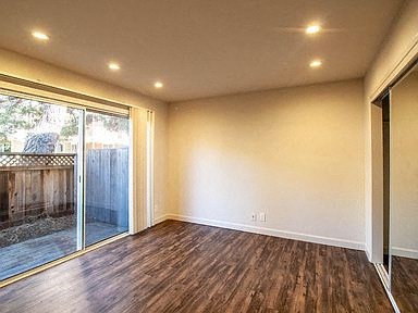 465 Calderon Ave Mountain View, CA 94041 photo 2